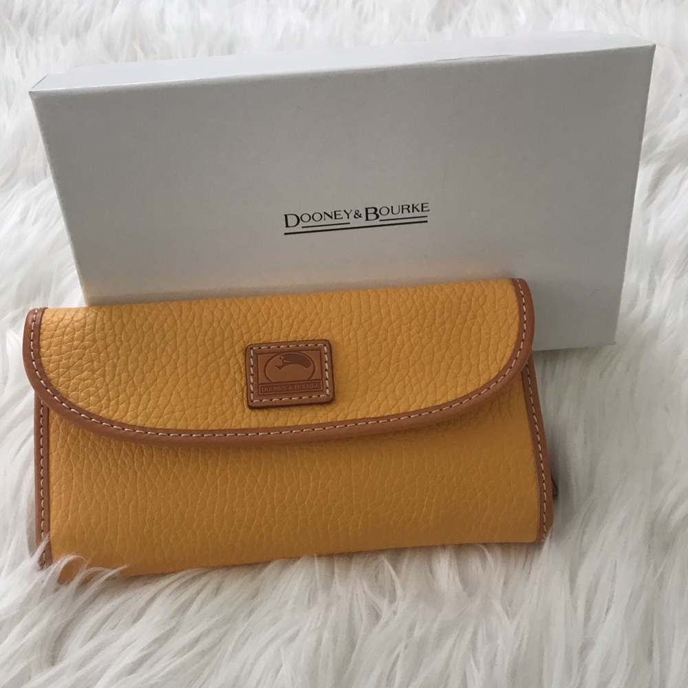Dooney & Bourke Leather Clutch